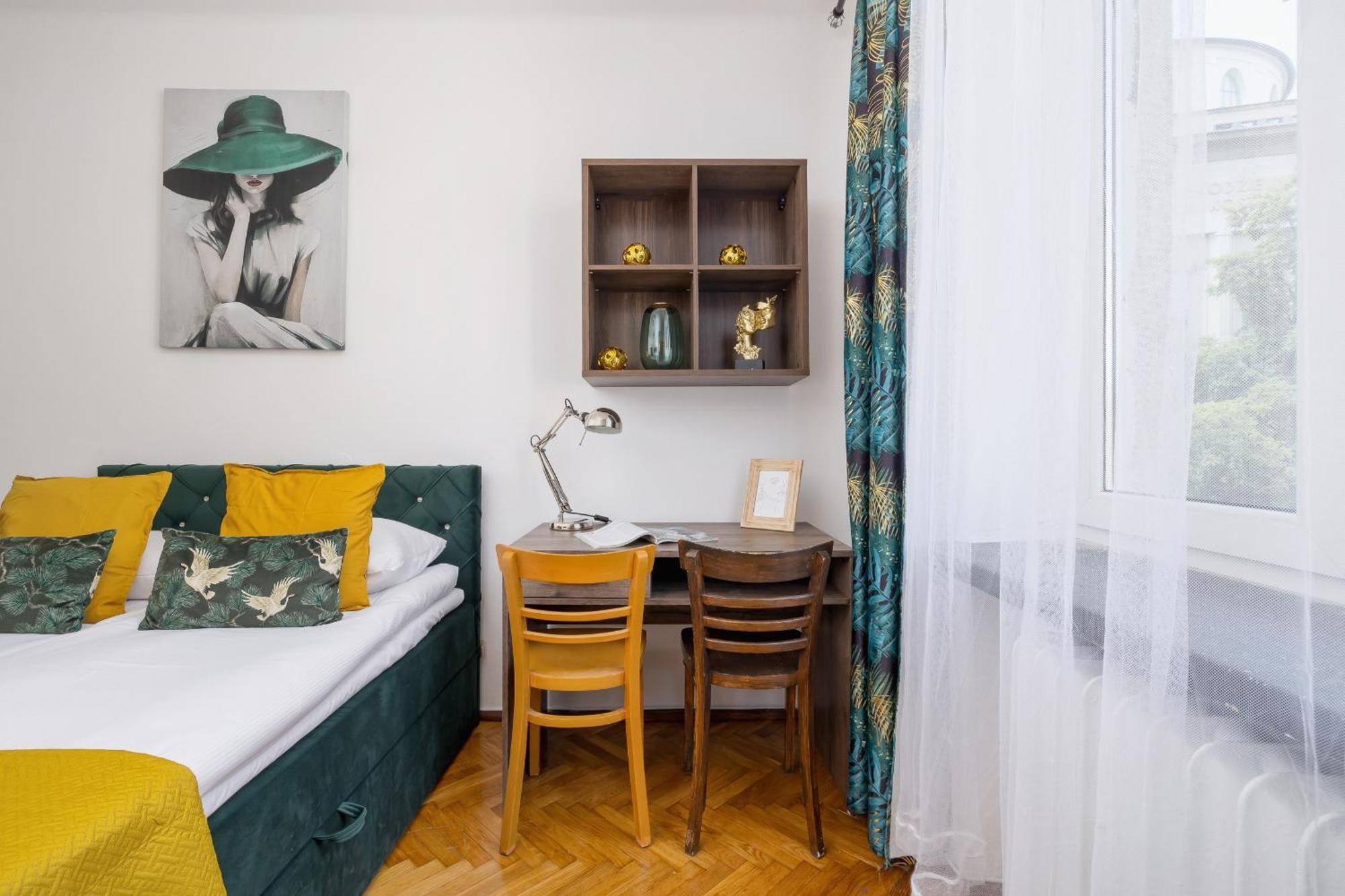 Rodzinny Z Dwiema Sypialniami Niedaleko Centrum Krakowa By Renters Apartament *