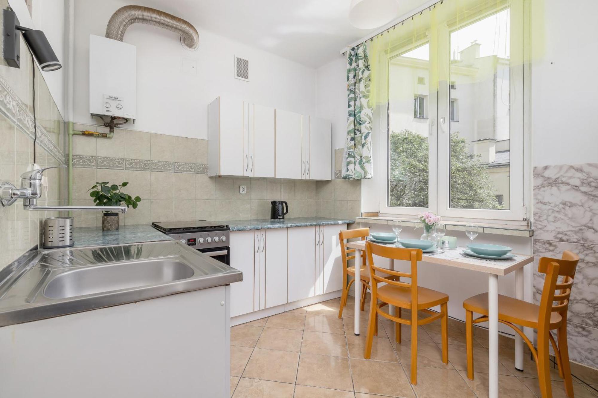 Rodzinny Z Dwiema Sypialniami Niedaleko Centrum Krakowa By Renters Apartament